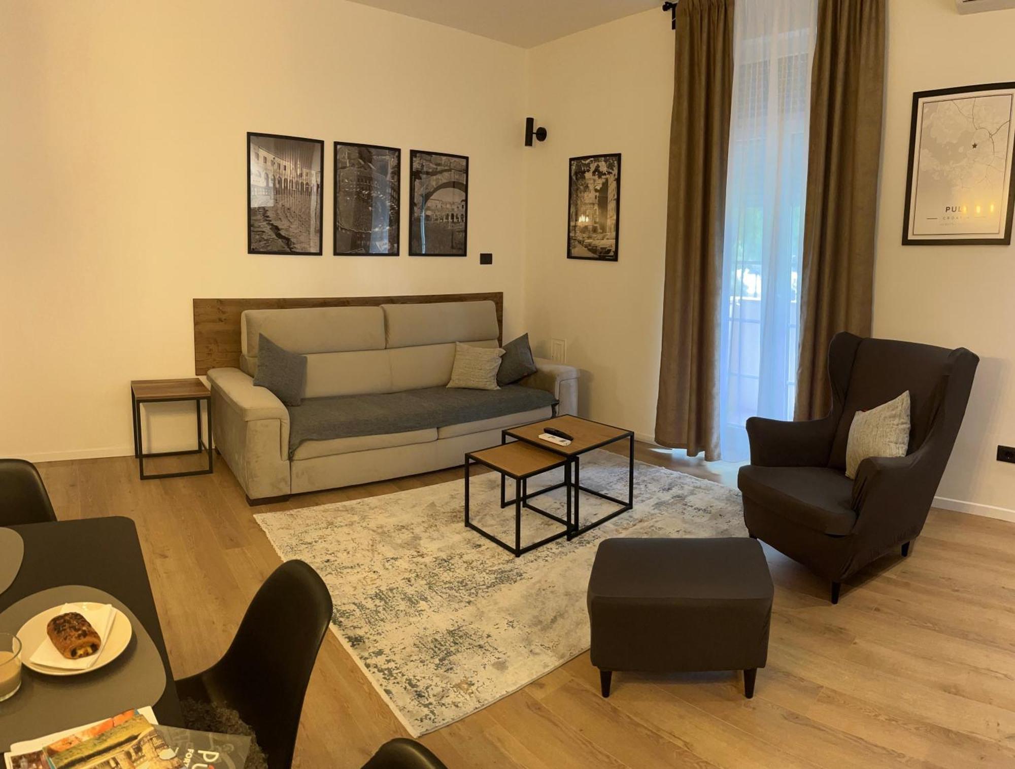 Apartments Incis Next To The Pula Amphitheather Esterno foto